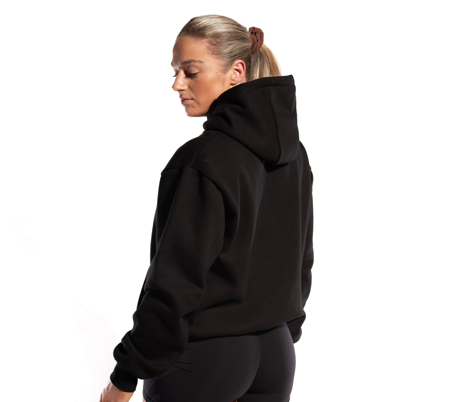 ELEVATE OVERSIZED HOODIE - BLACK